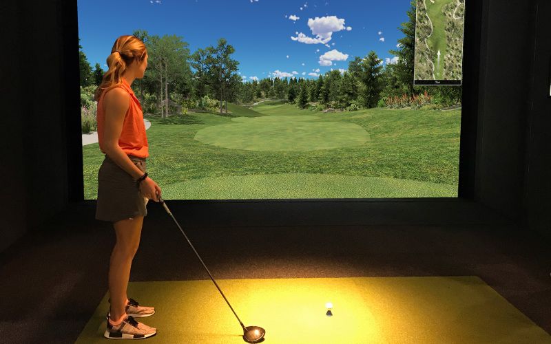 virtual golf simulator at urban air